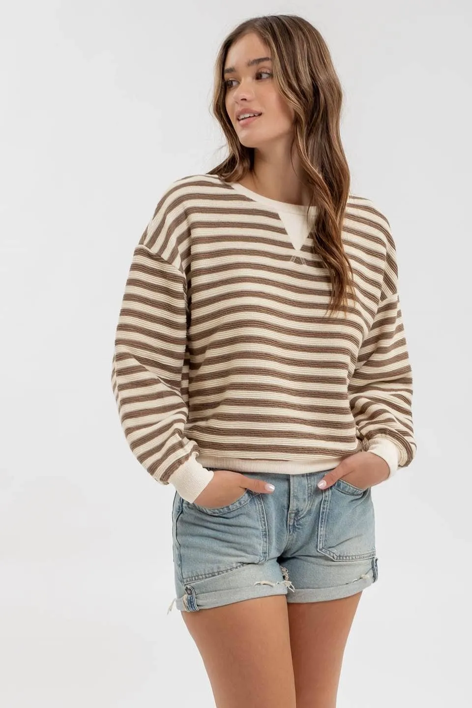 CONTRAST RIBBED RELAXED KNIT TOP