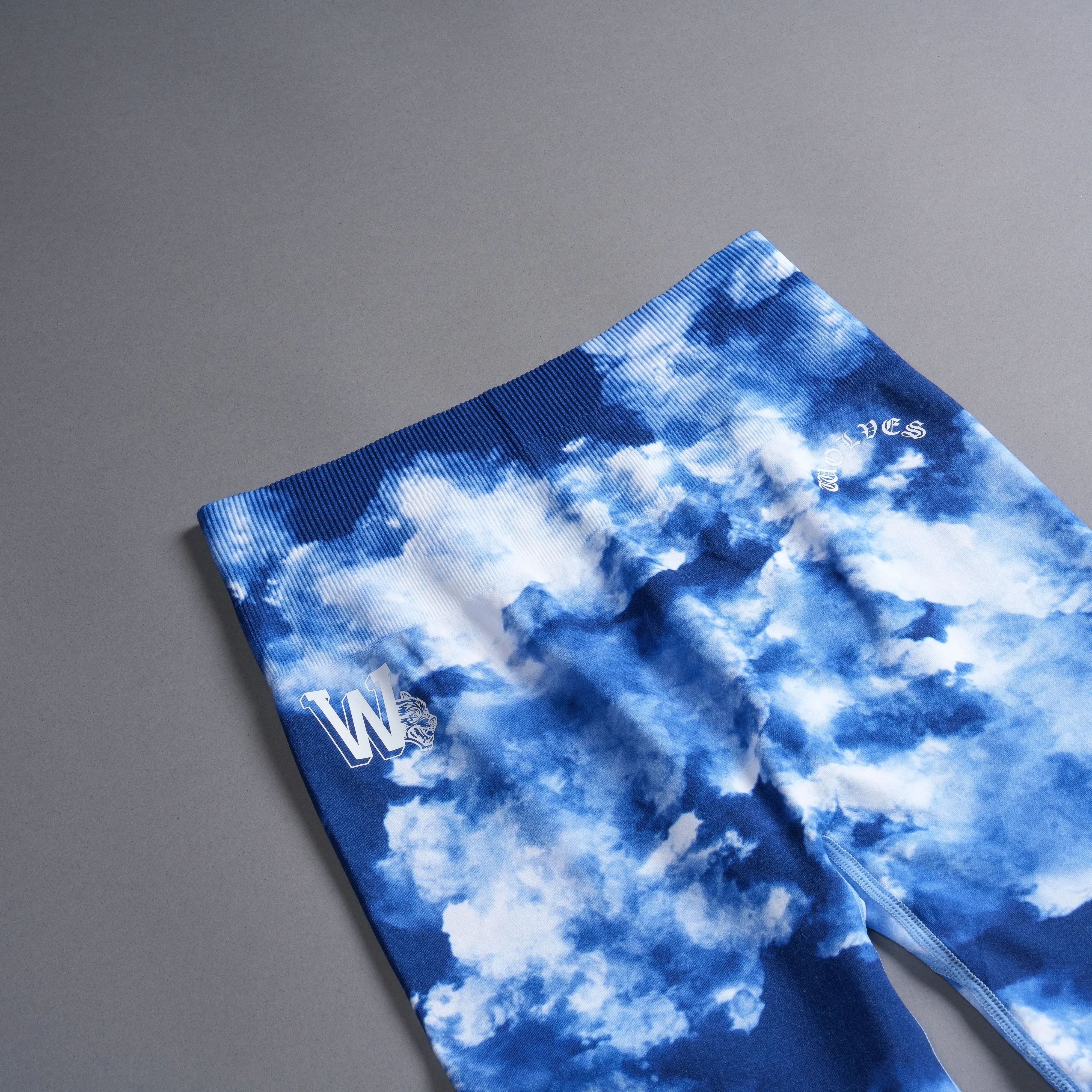 Our Stamp "Everson Seamless" Gracie Flare Scrunch Leggings in Blue Sky