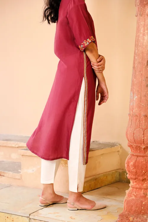 Rangsutra Juhi Maroon Kurta With  Crewel Embroidery