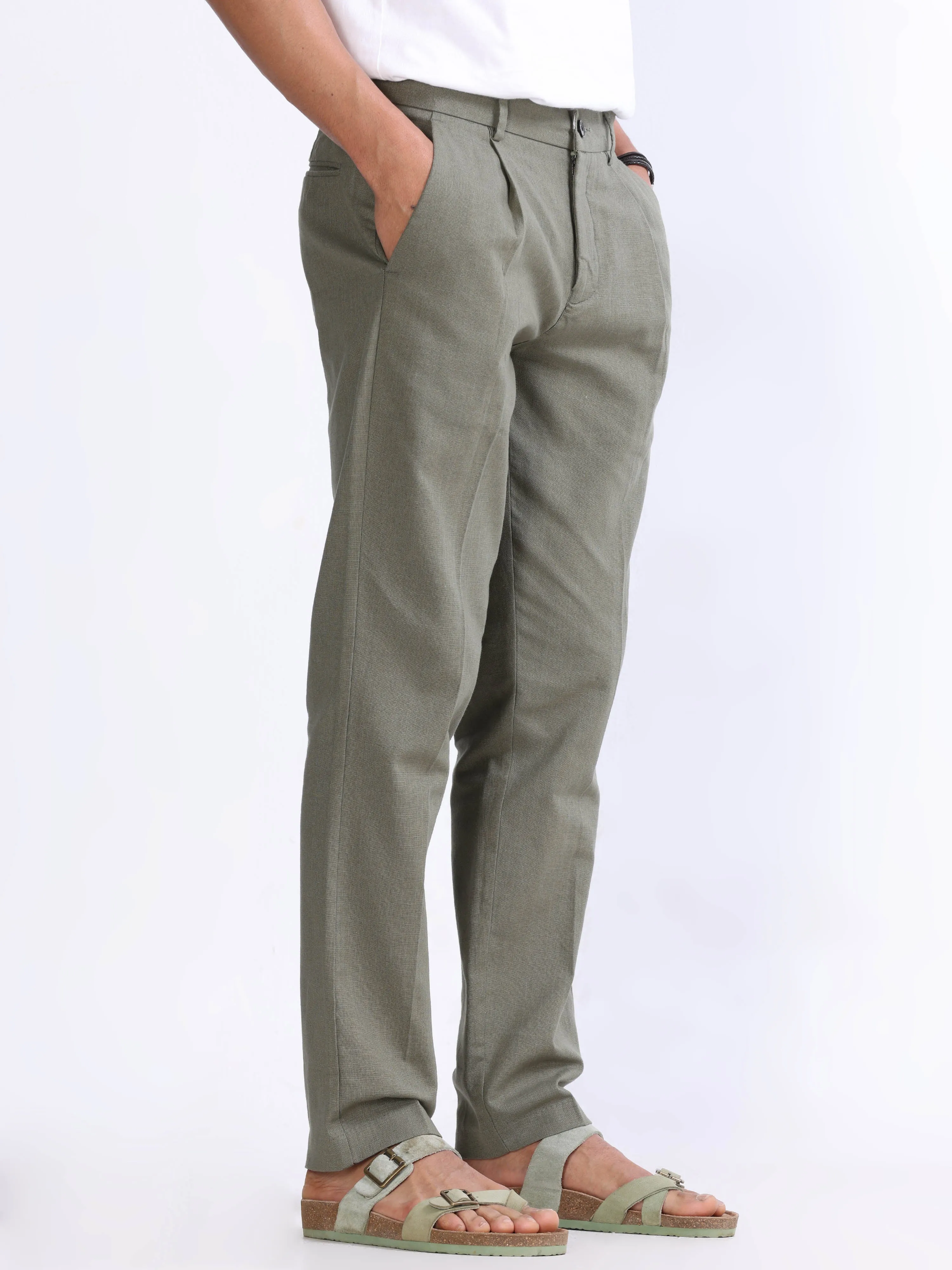 RAW SLUB PLEATED TROUSER IN PINE OLIVE