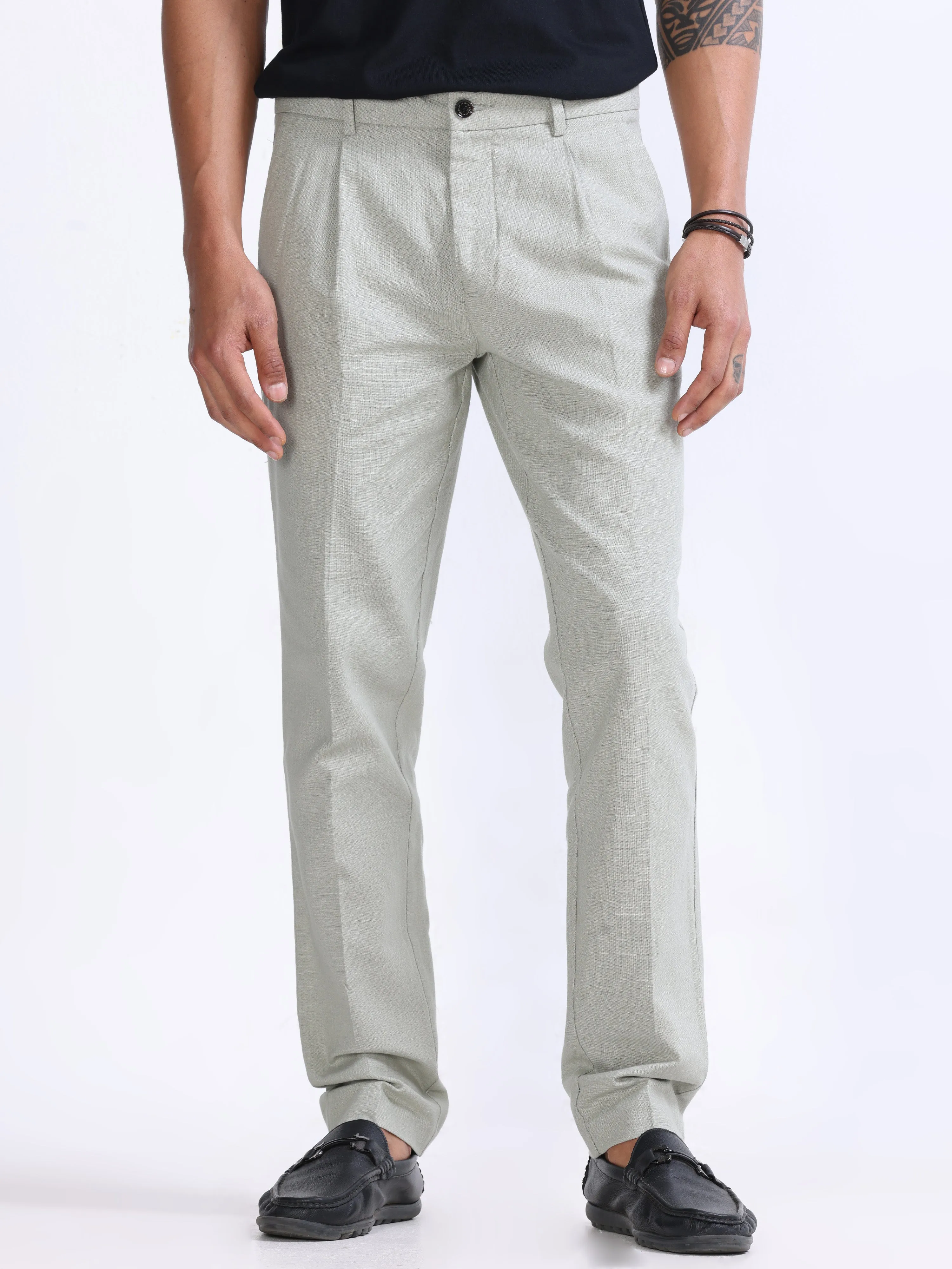 RAW SLUB PLEATED TROUSER IN PISTACHIO