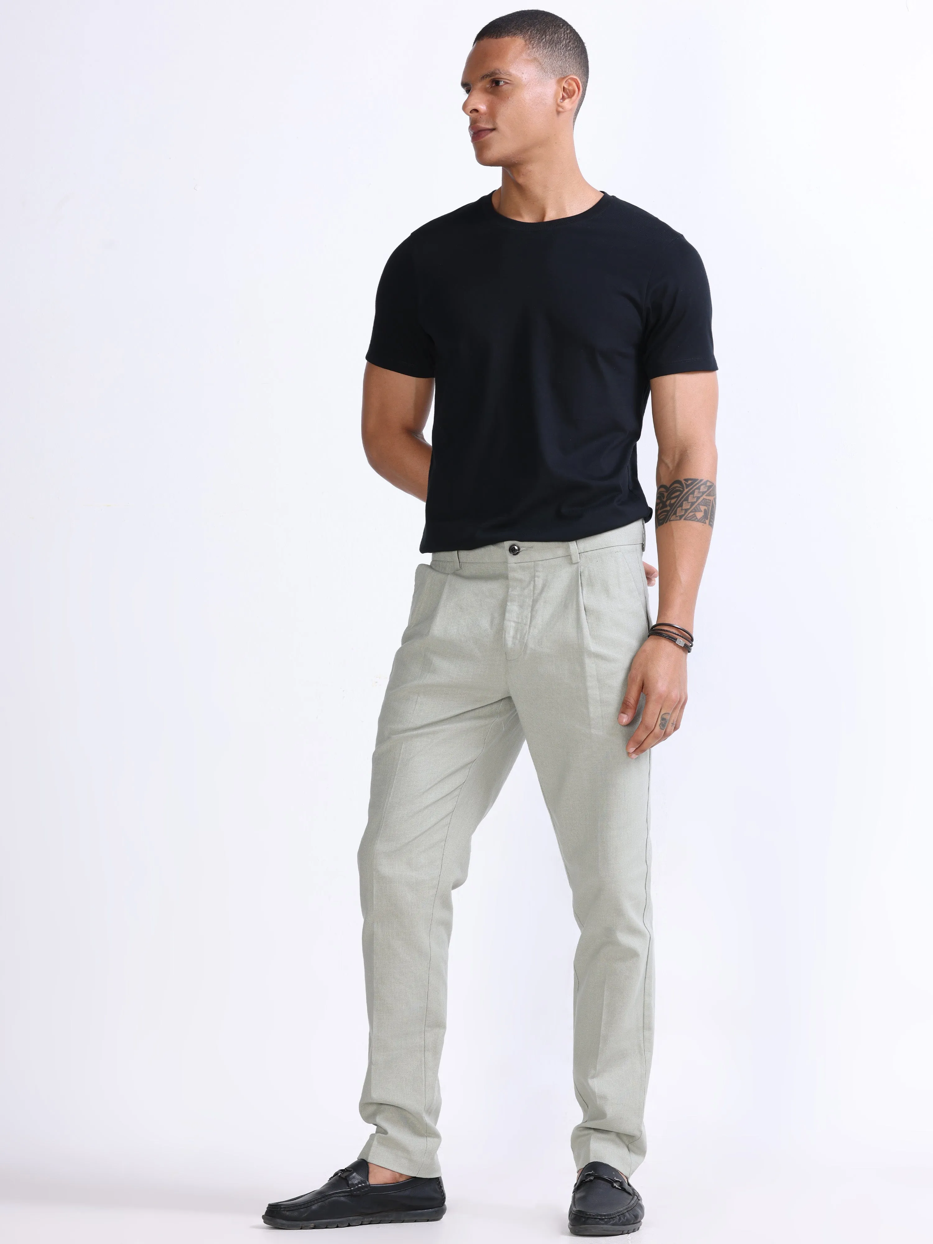 RAW SLUB PLEATED TROUSER IN PISTACHIO