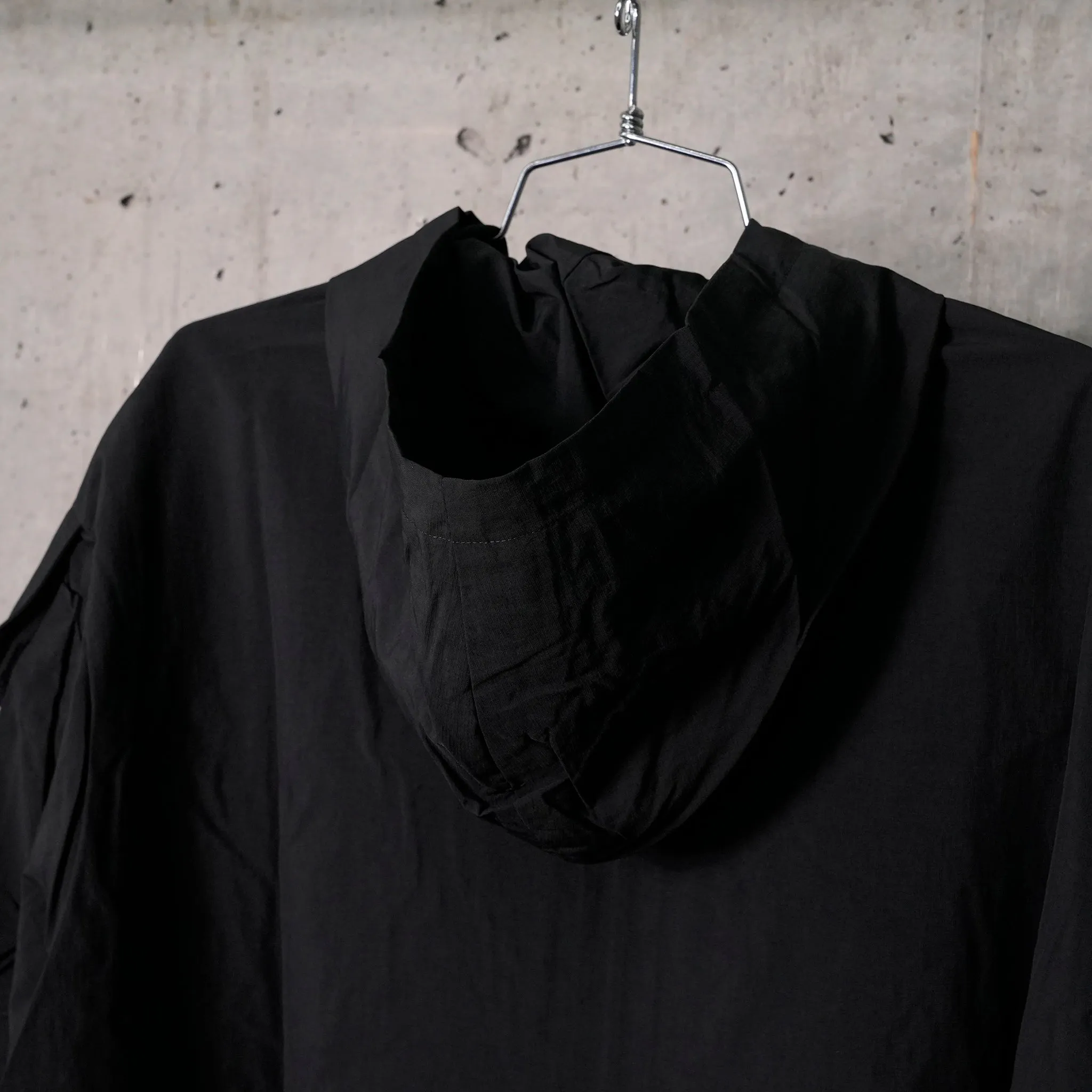 TACTICAL WINDBREAKER / BLK0001:BLACK