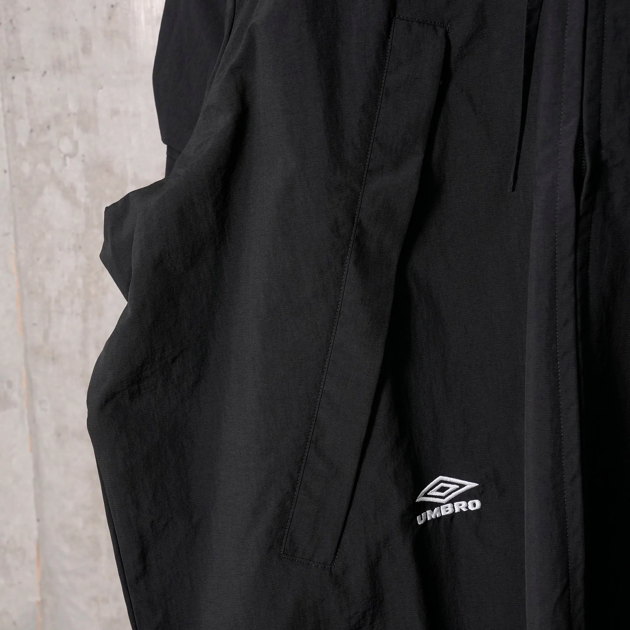 TACTICAL WINDBREAKER / BLK0001:BLACK