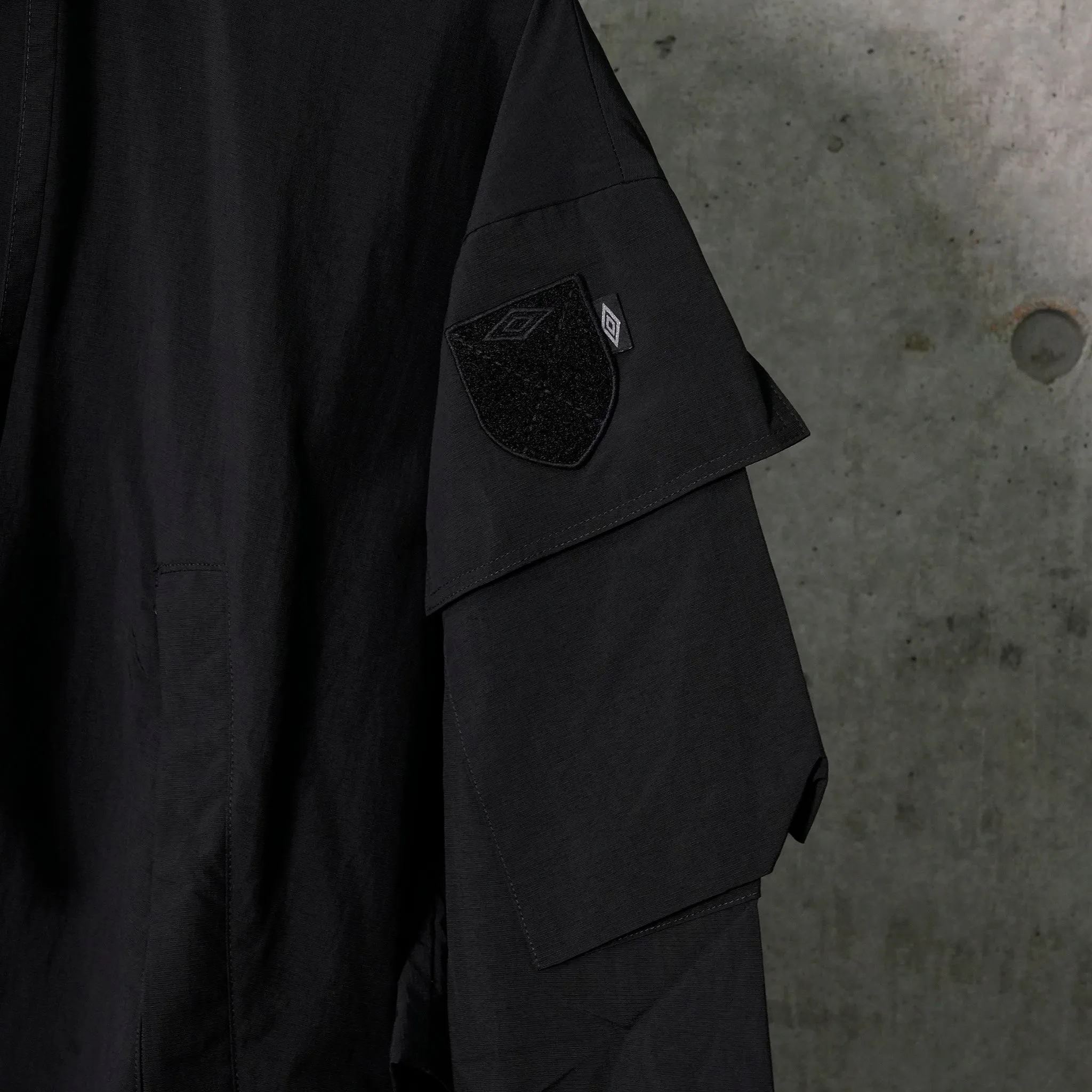 TACTICAL WINDBREAKER / BLK0001:BLACK
