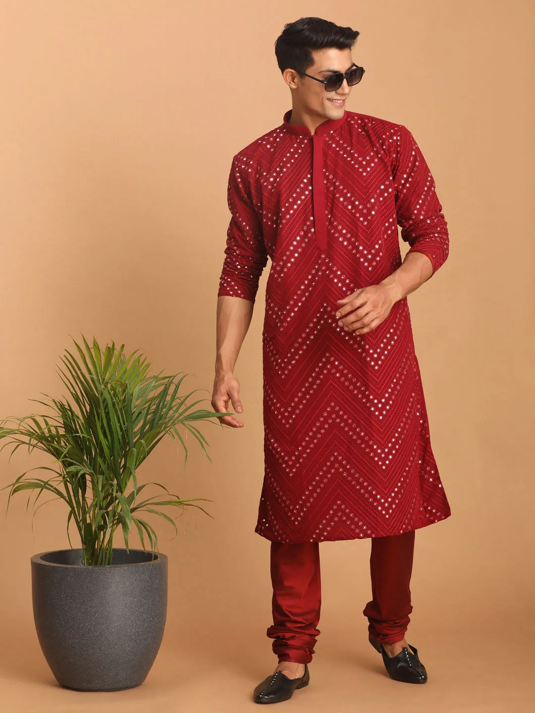 Vastramay Men's Maroon Mirror Kurta Pyjama Set